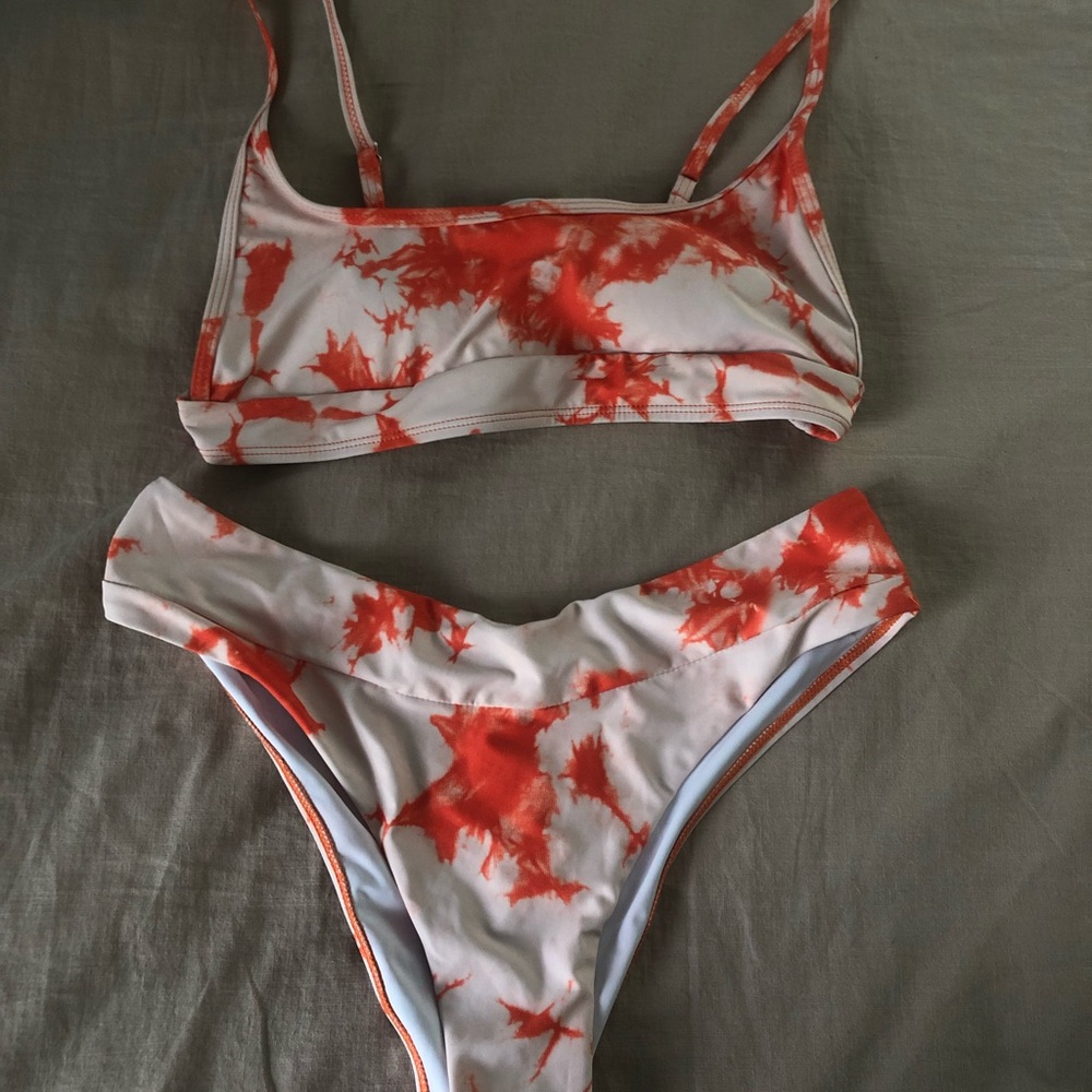Orange Tie-dye Bikini Set 🍊